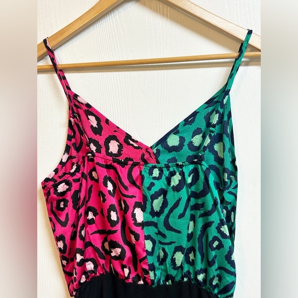 Emery Rose Animal Print Draped Bodysuit Size Large NWT - Picture 5 of 7